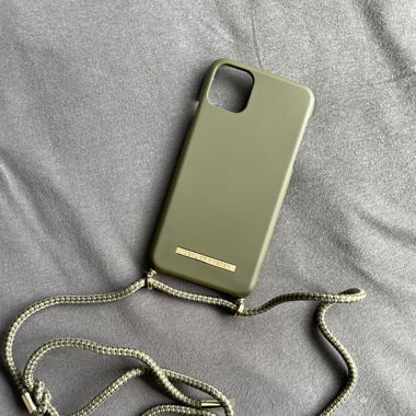 Handyhülle „Ordinary Necklace Case iPhone XS Max“