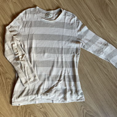 Maglia a maniche lunghe a righe