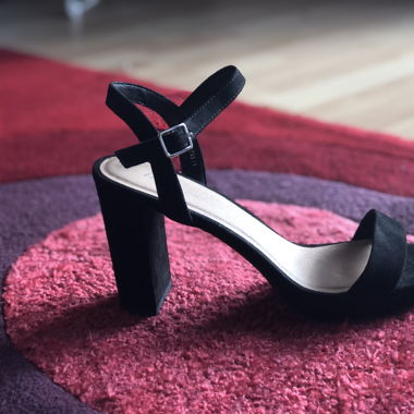 Open black heels UNWORN/UNGETRAGEN