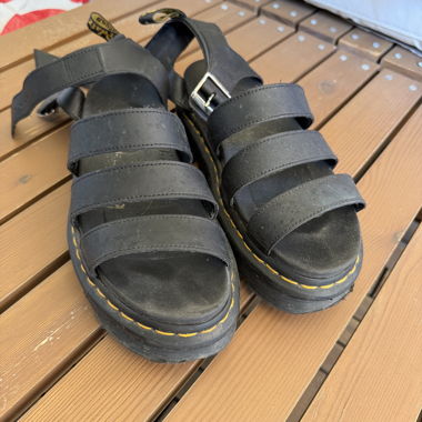Sandales Dr. Martens