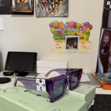 OFF WHITE Sunglasses 