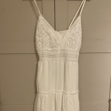 Spitzenkleid