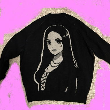 Black Pullover with print on back