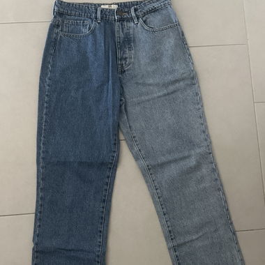 Two-tone straight jeans