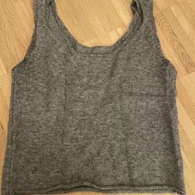 Top in maglia grigio