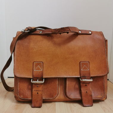 Sac bandoulière en cuir des années 90