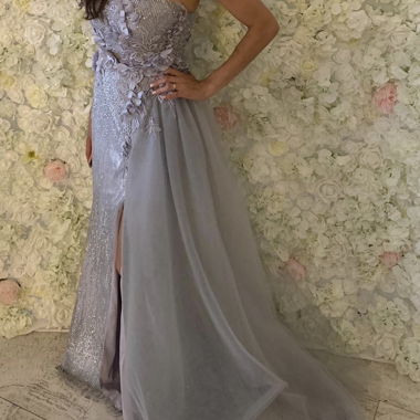 Abito da sera grigio argento floreale designer, taglia 38