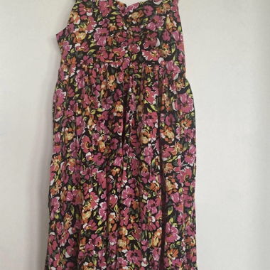 SOMMERKLEID UNGETRAGEN GRÖSSE M