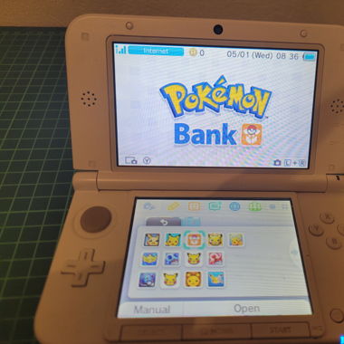 Nintendo 3DS XL with games installed 
