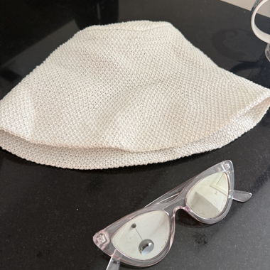 Cappello a rete & occhiali 