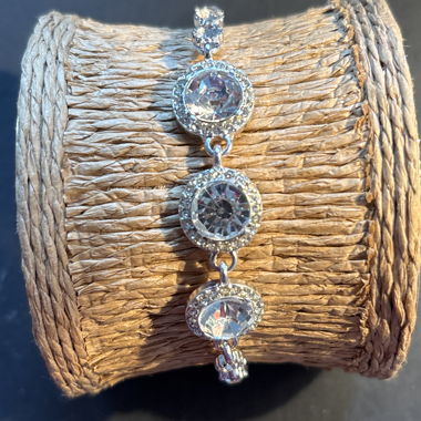 Silver-coloured crystal bracelet