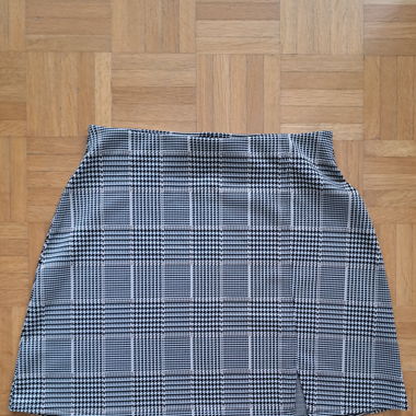 Pattern H&M skirt