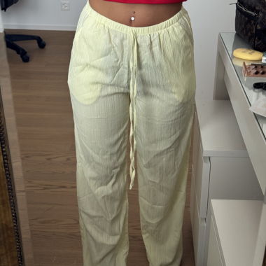 pantaloni lunghi