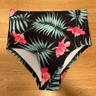 Polefitness Hose von Pole Addict mit Blumenprint