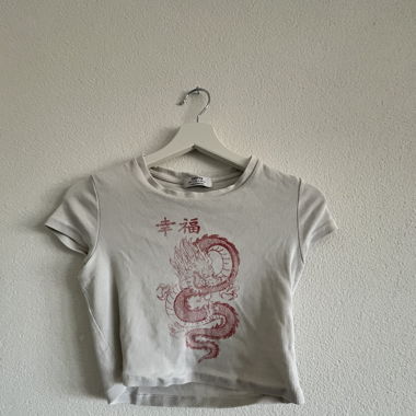 Cropped top mit schlangen print