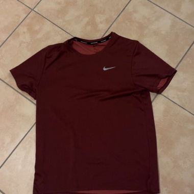 Nike Running T-Shirt Bordeaux