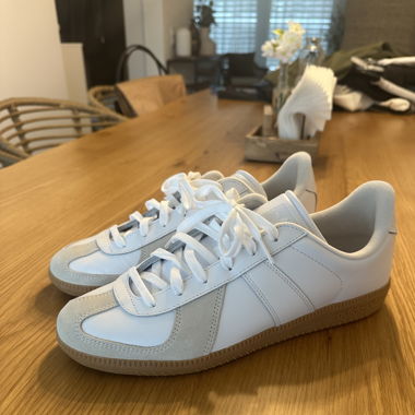 Adidas Army Sneaker