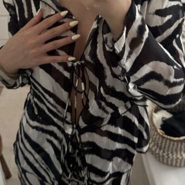 Set in due pezzi con stampa zebra