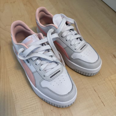 Sneakers von Puma