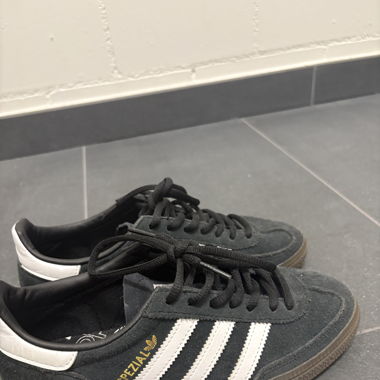 Adidas speziale schwarz schuhe