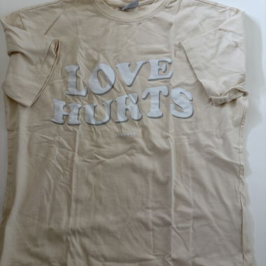 Elevate Love Hurts T-Shirt