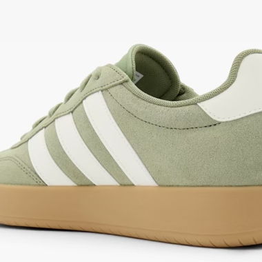 Baskets Adidas vertes