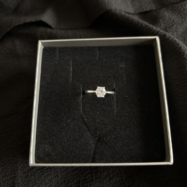 Silver-toned fashion ring with stone