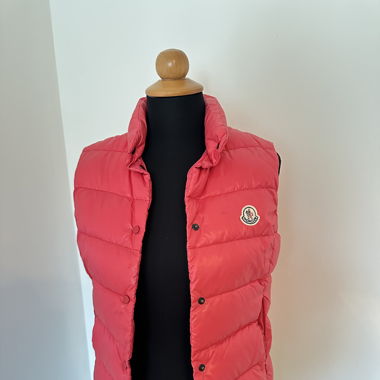 Moncler Padded Vest, Coral Pink,size Small 