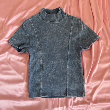 Washed Blue Mock Neck Crop Tee