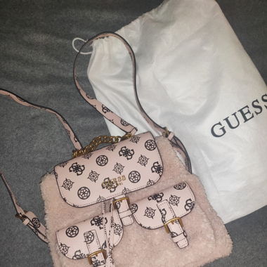 Stylischer Damenrucksack in Hellrosa