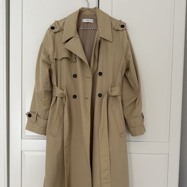 Trench coat