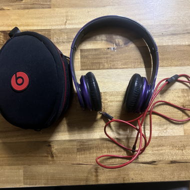 Beats Kopfhörer mit Etui