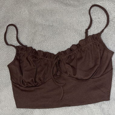 piccolo top marrone