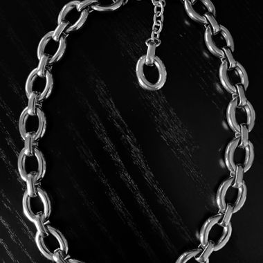 Collier de chaîne couleur argent
