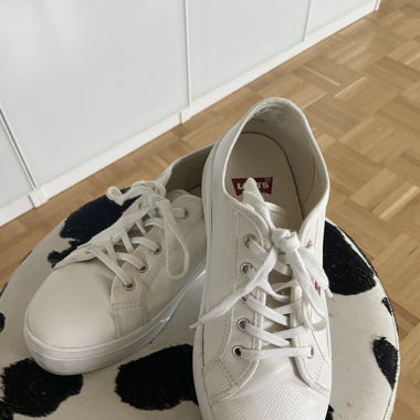 Levis Sneakers