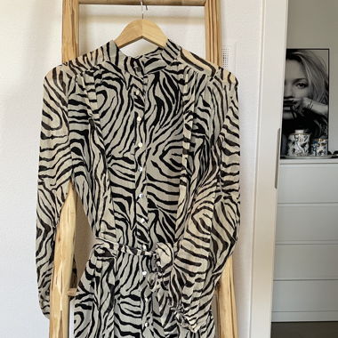 Robe à motifs