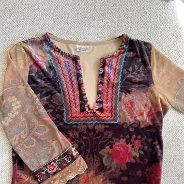 Y2k  Vintage shirt size S  