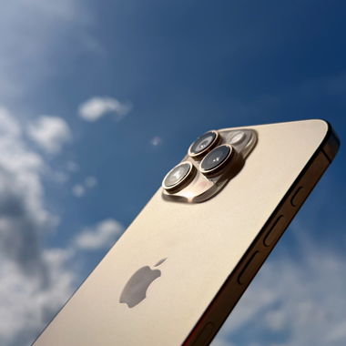 iPhone 16 Pro Max – 256 GB – Desert Titanium