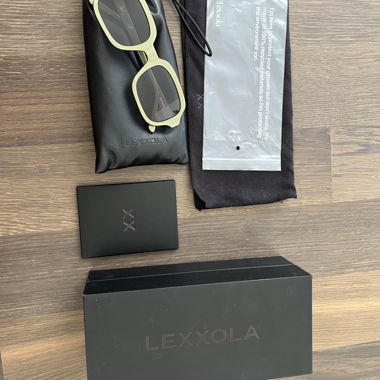 Lexxola Jordy Sonnenbrille, Olive Grün - Neuwertig