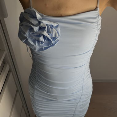 Abito a balze ZARA blu con fiore S