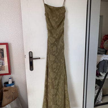 Robe longue maxi olive