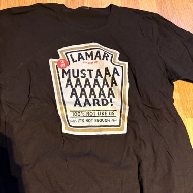 Black T-shirt with mustard print