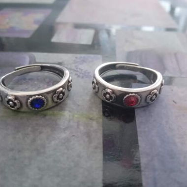 Fingerring Paar mit Steinen