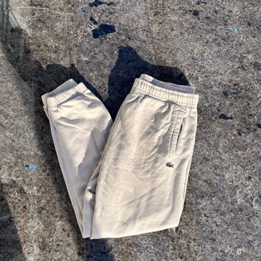 Pantalons de survetement Lacoste beige