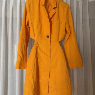 Yellow women’s dress