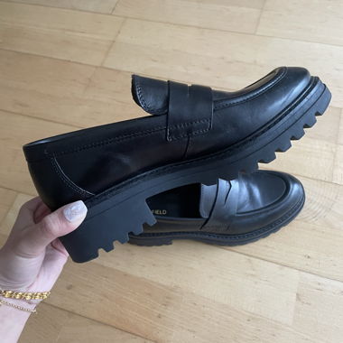 black loafers size 38