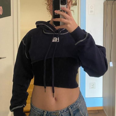 Maglione KSUBI a due pezzi