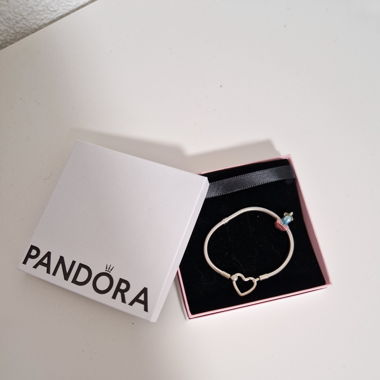 Pandora Armband mit Einhorn Charm