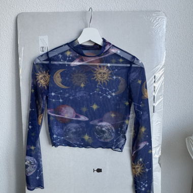 Long-sleeve top