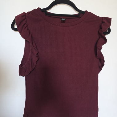Burgundy Sleeveless Top